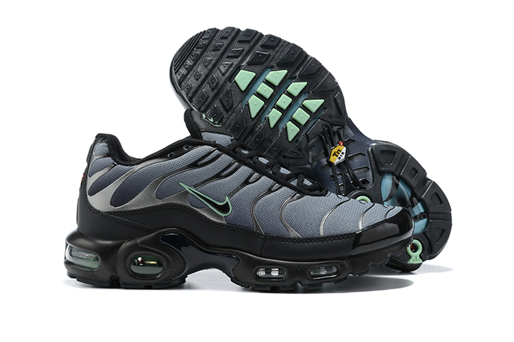 2021 Nike Air Max Plus LX Grey Black